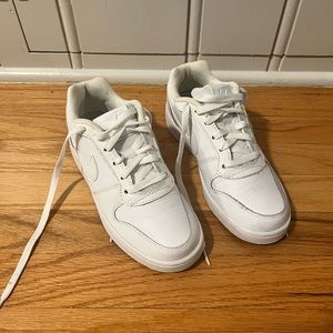 Nike Low Top Sneakers